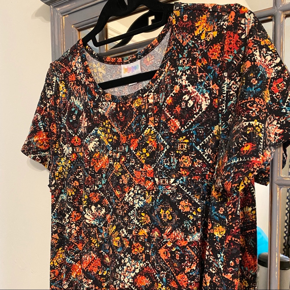 LuLaRoe Carly